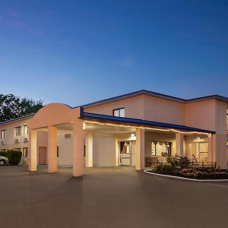 The Cayuga Inn At The Finger Lakes Auburn Ngoại thất bức ảnh